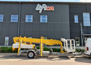 Omme 2100 EBZ Skylift