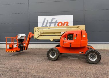 JLG 450 AJ Bomlift